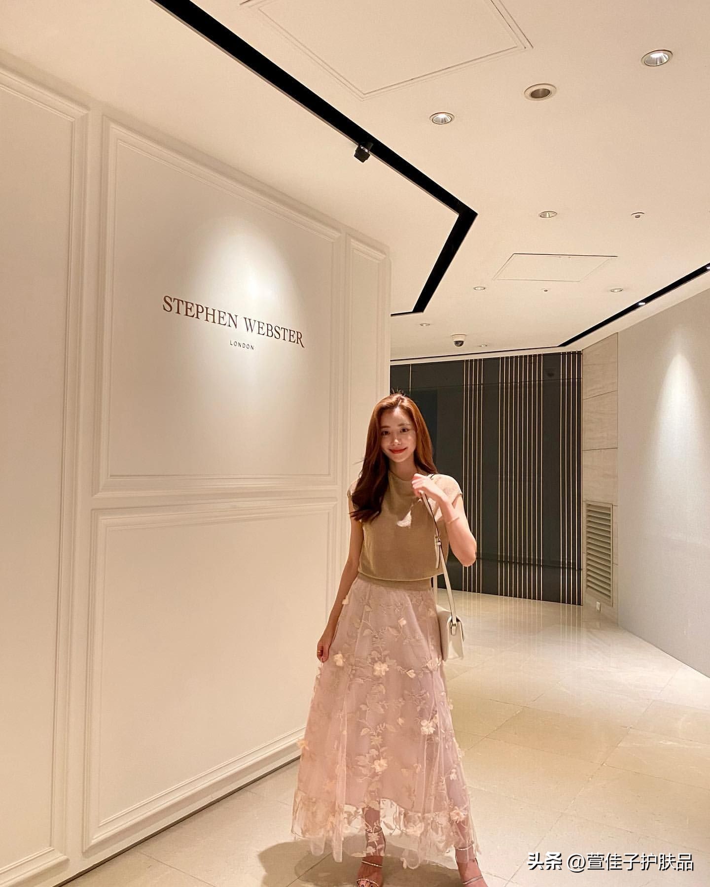 圆脸短发还是长发好看,方脸长发还是短发好看