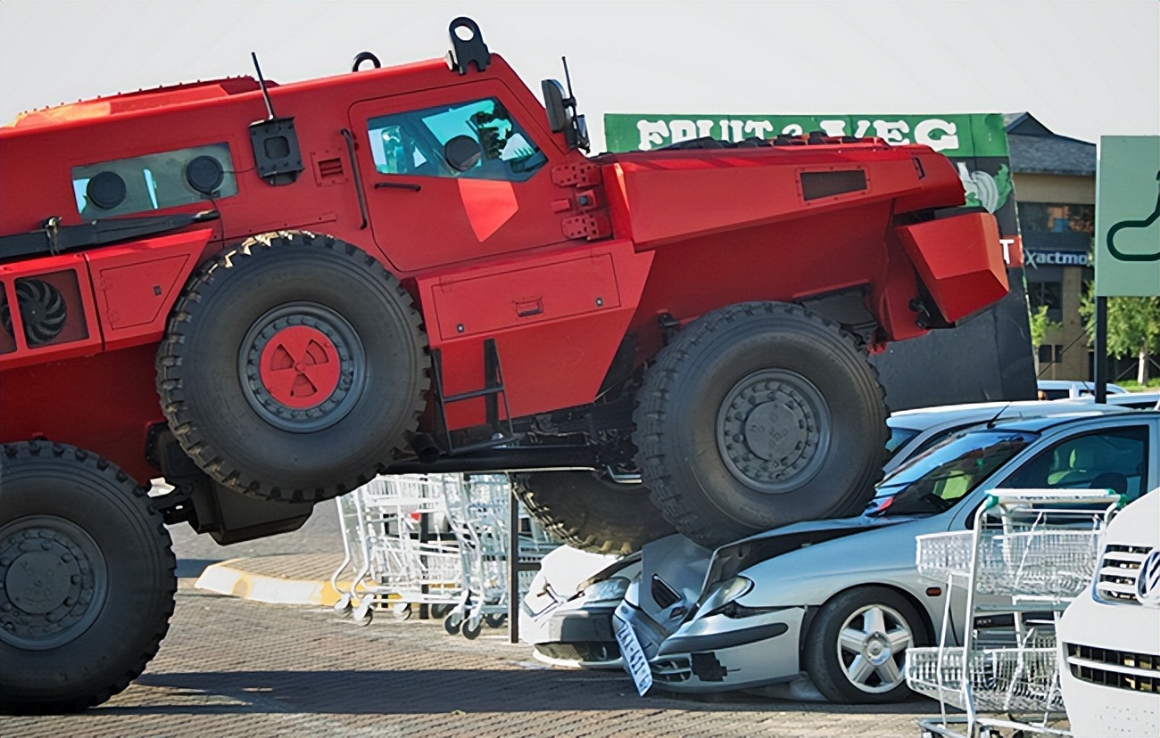 派拉蒙掠夺者6x6装甲越野车,派拉蒙掠夺者越野车二手车