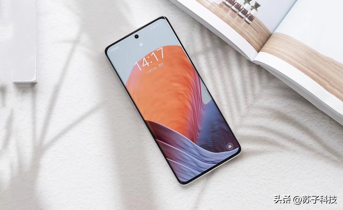 曲面屏最值得入手的一款两千左右,千元电脑显示器推荐曲面屏