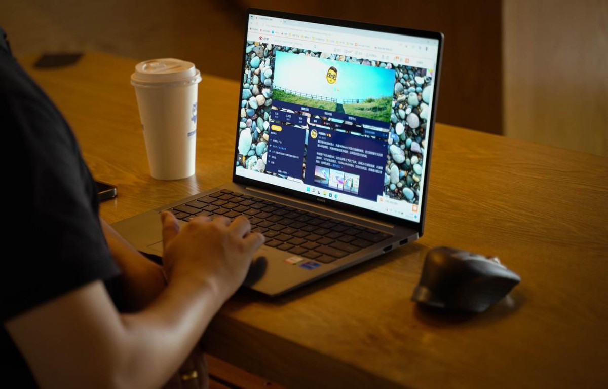 荣耀magicbookpro16.1评测,荣耀magicbook14和联想小新air14