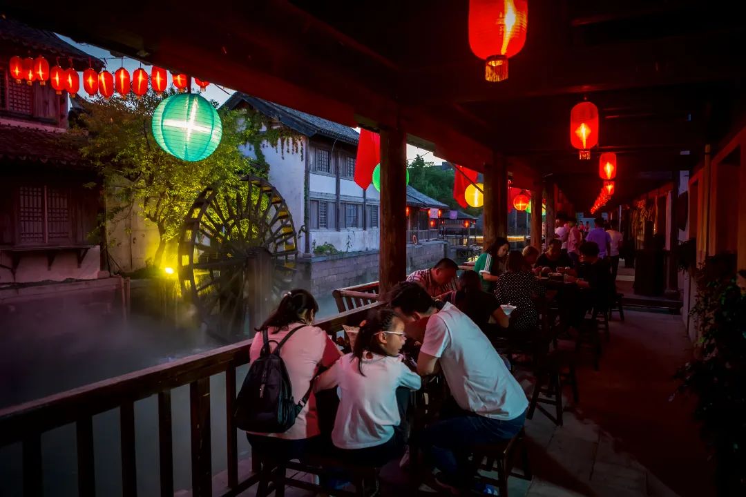 “老鼠爱大米”本周六空降象山影视城大宋奇妙夜