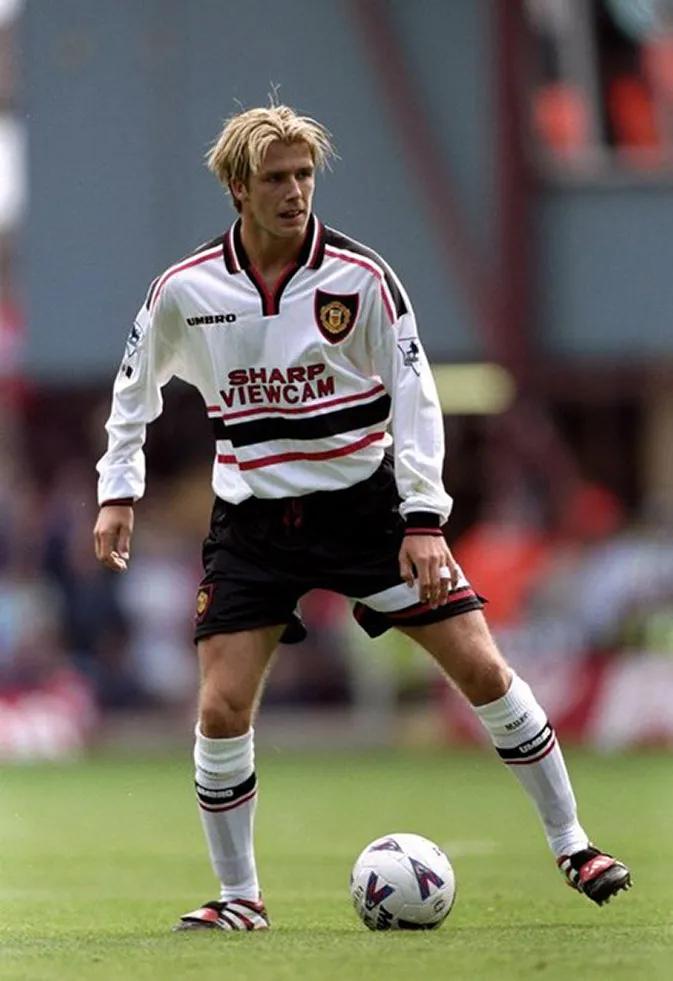 曼联复兴之路走了多久,曼联复兴之路