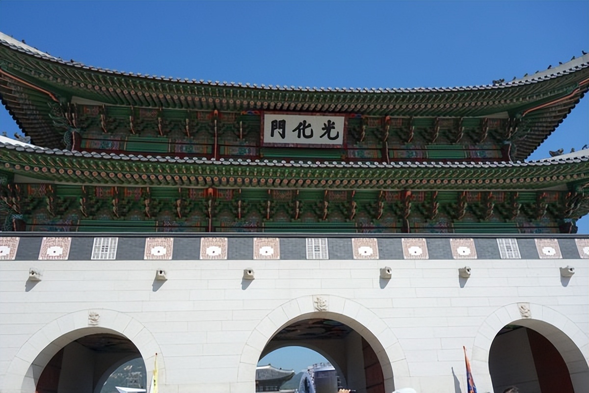 首尔景福宫游记,韩国景福宫和青瓦台在一起吗