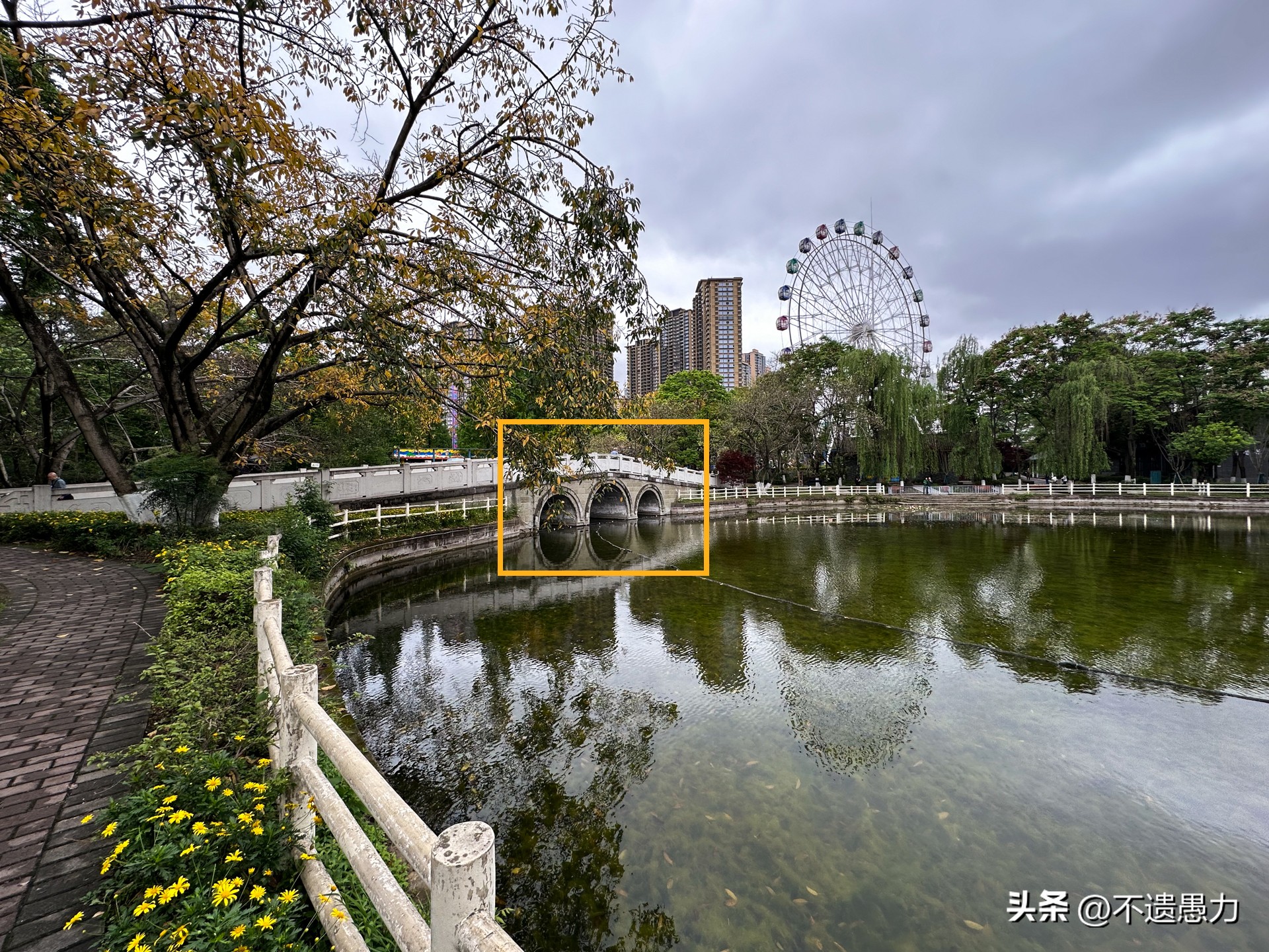 为什么现在手机摄像头越来越多,为什么手机摄像头越来越模糊了