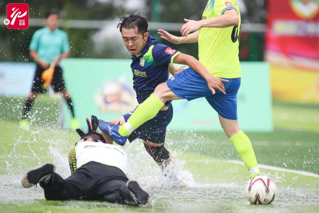 紫禁之巅问鼎天阙,紫禁之巅绝域孤石