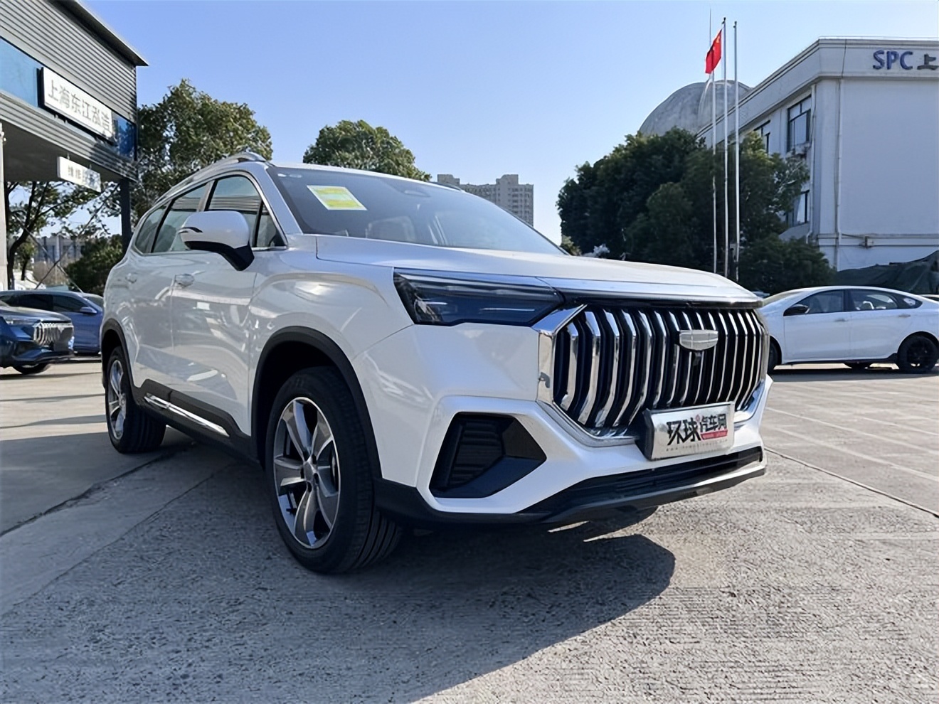 吉利豪越7座suv优缺点,吉利豪越五座suv的优缺点