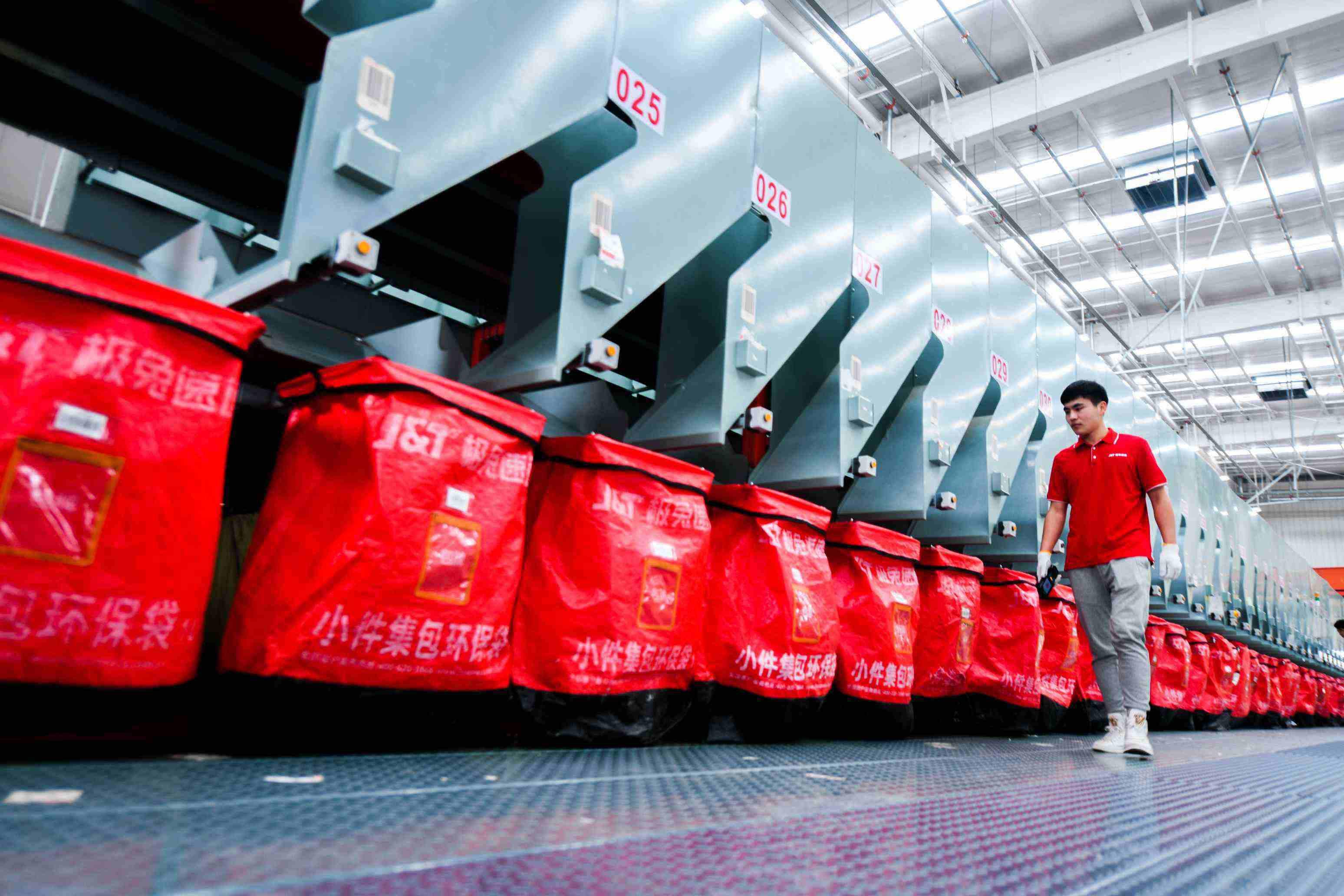 极兔续重7块钱正常吗,极兔能最终活下来吗