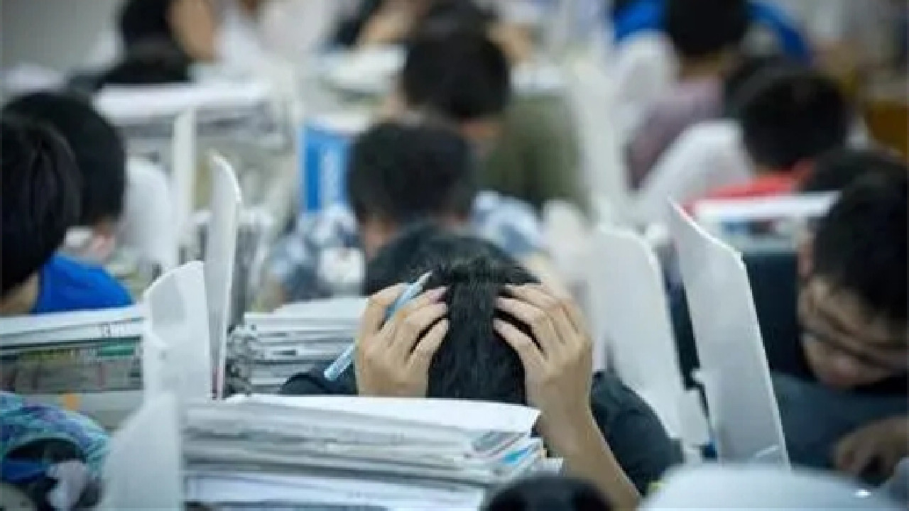 “高考钉子户”高考15次，只为上清华，今年参加高考时已35岁