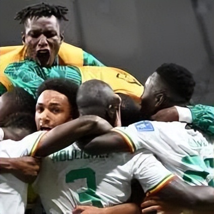 当世界杯遇上初雪,有奖竞猜就开始啦