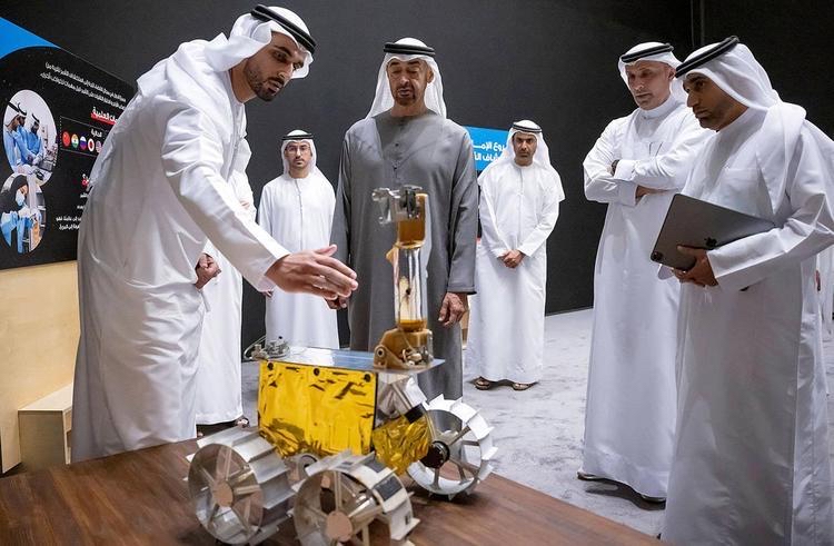 小孩过家家？阿联酋再遭警告，禁止与中俄走太近，会影响与美关系