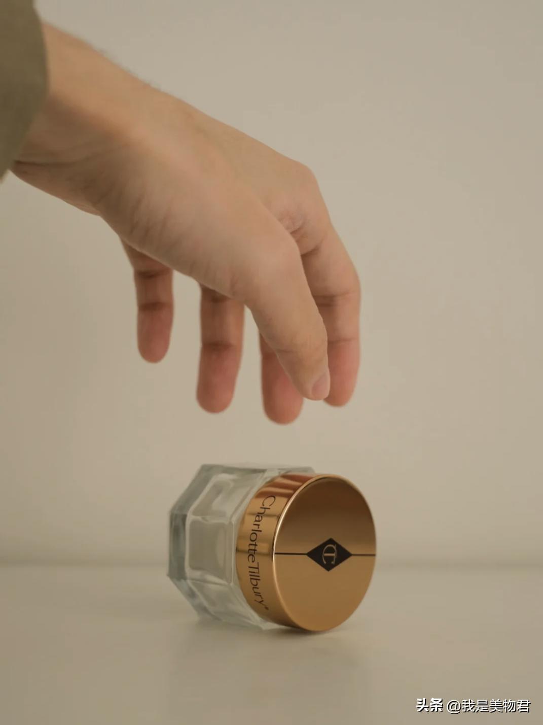 抢了妆前饭碗的面霜，帮你找到底妆开挂新技能