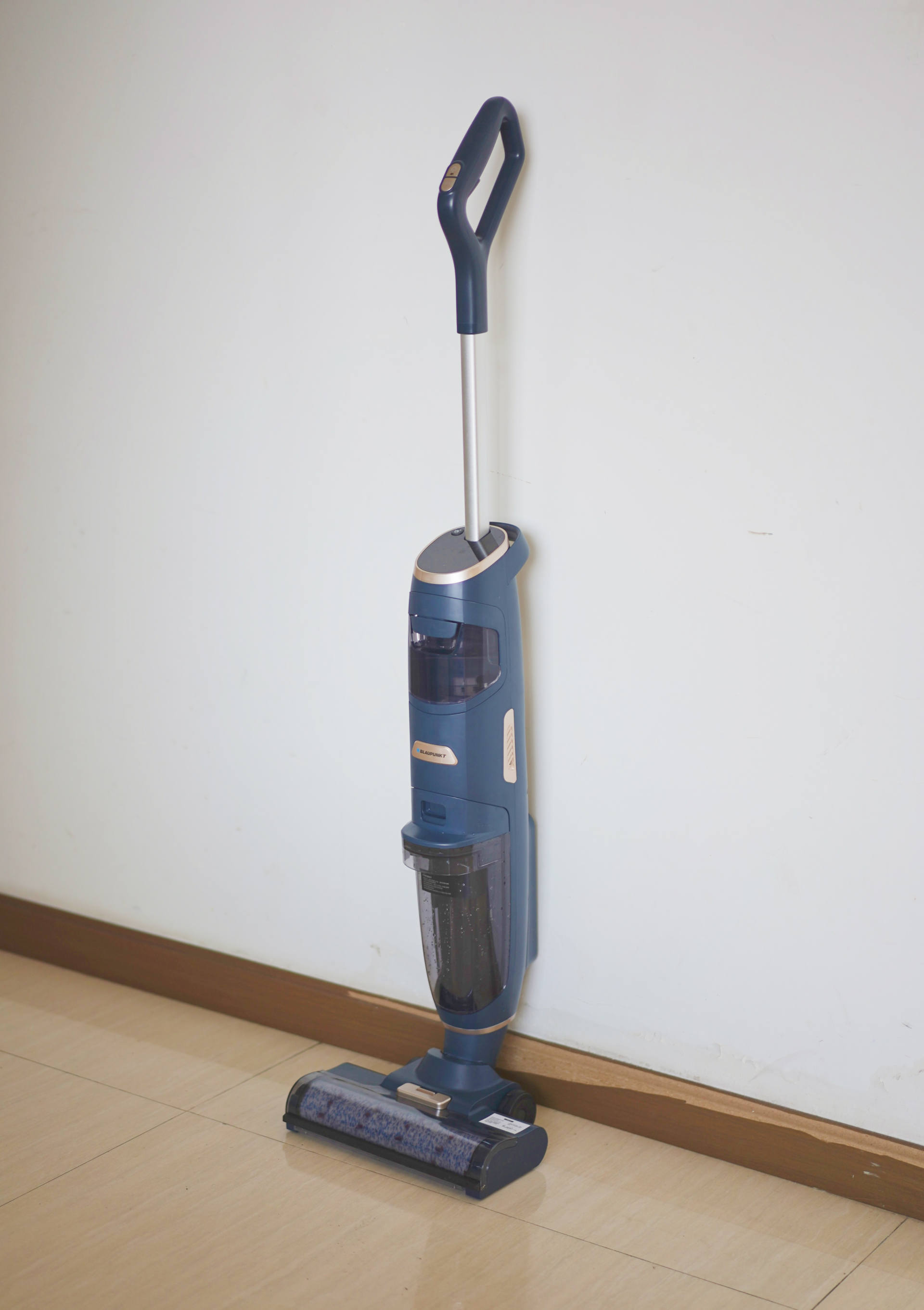 蓝宝洗地机详细使用教程,蓝宝洗地机和美的洗地机