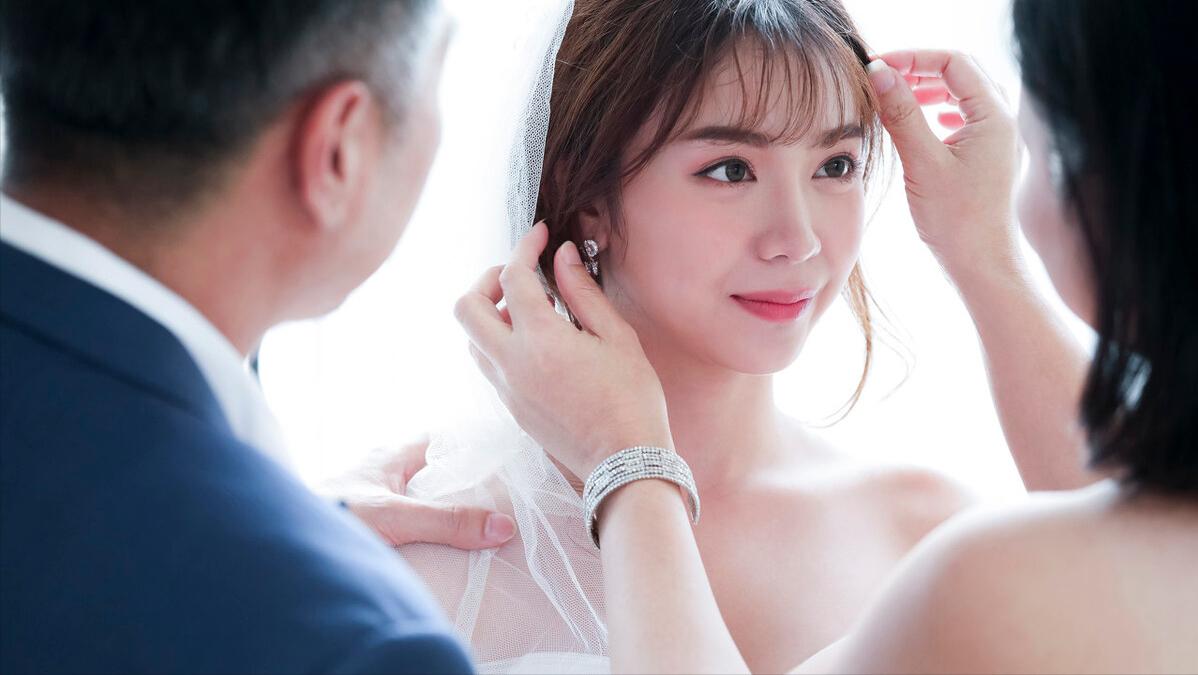 大学女闺蜜结婚祝福语,男闺蜜结婚祝福语朋友圈