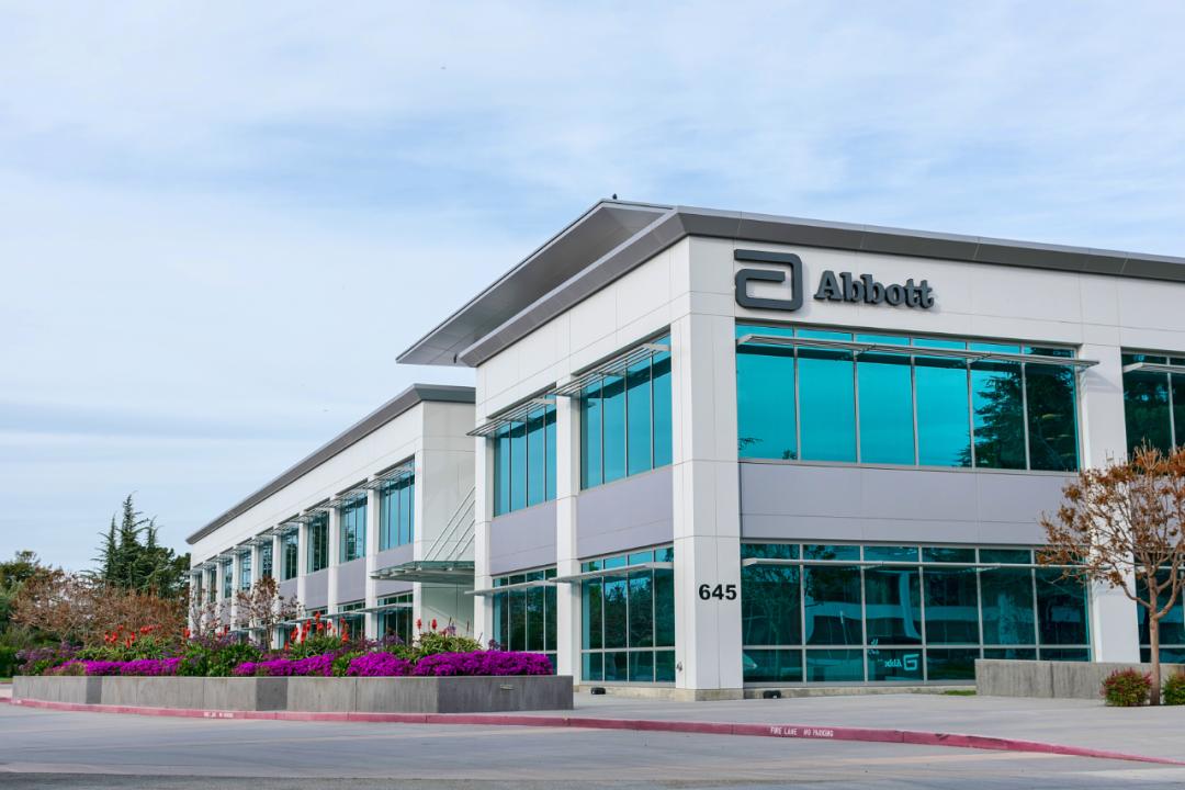 造成美国奶粉短缺的原因,雅培奶粉最新事件