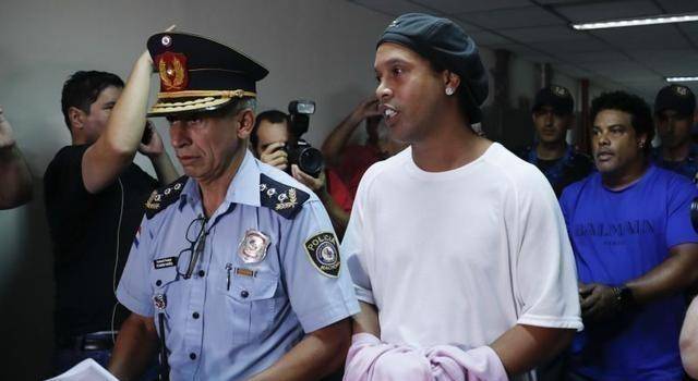 风流鬼粤语1,风流鬼国语