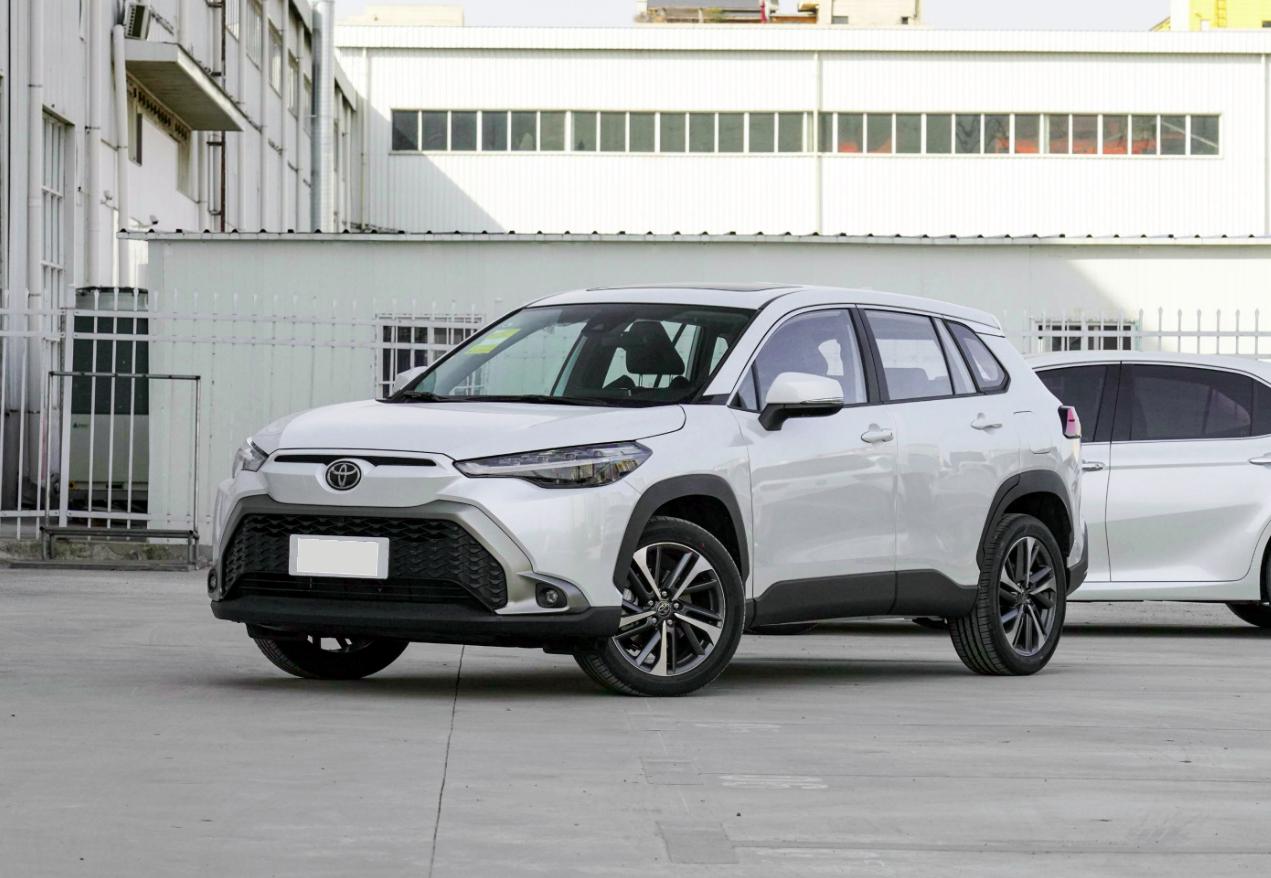 丰田锋兰达suv全部车型10-15万,丰田锋兰达suv是自吸的还是混动的