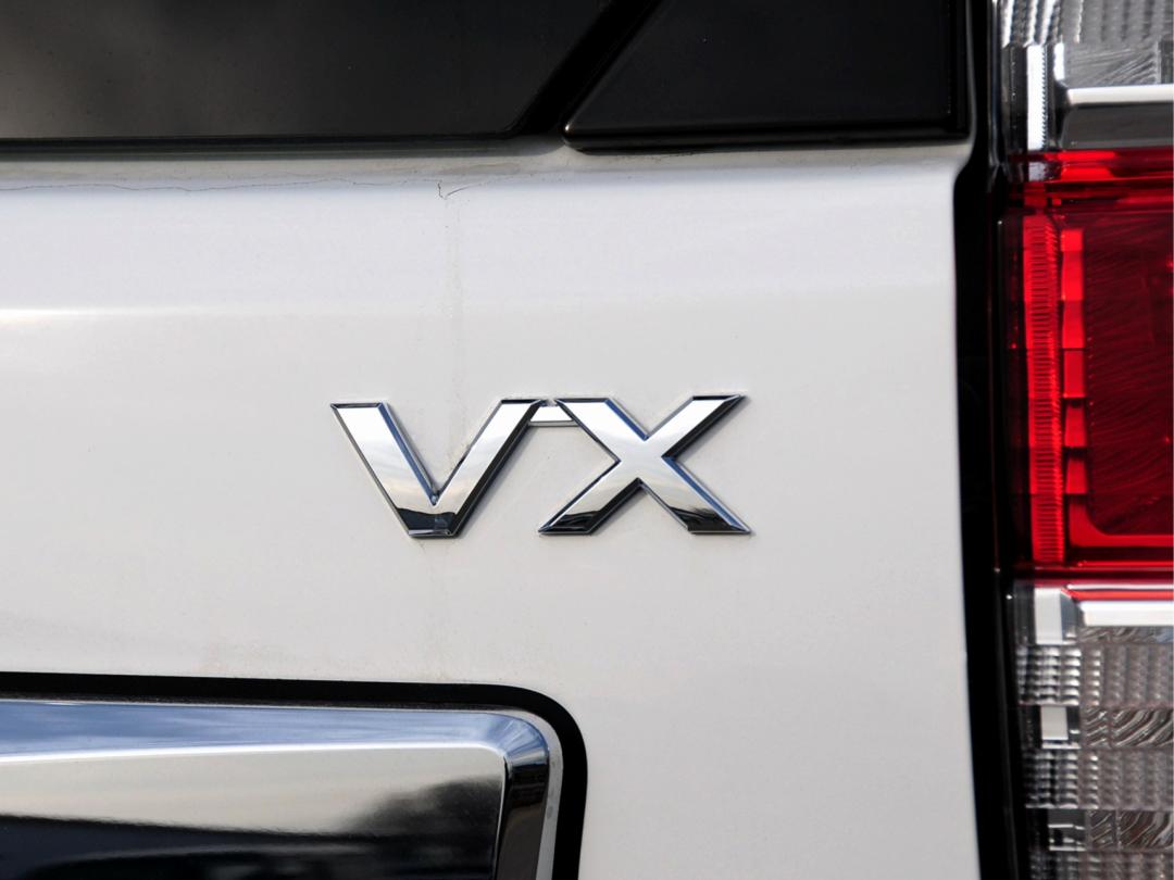 普拉多4.0与2.7驾驶感受,17年普拉多3.5vx真实驾驶感受