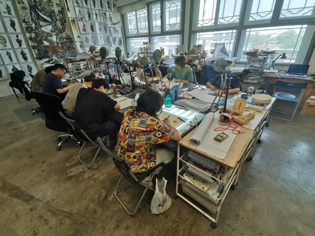 隔离酒店被困男子,疫情期间被困在上海隔离酒店