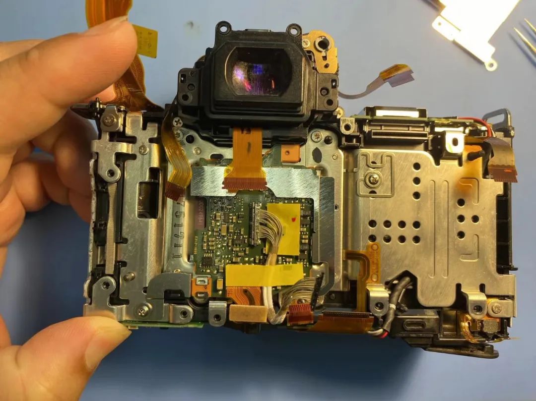 佳能相机出现err30是怎么回事,佳能报错err50是什么原因