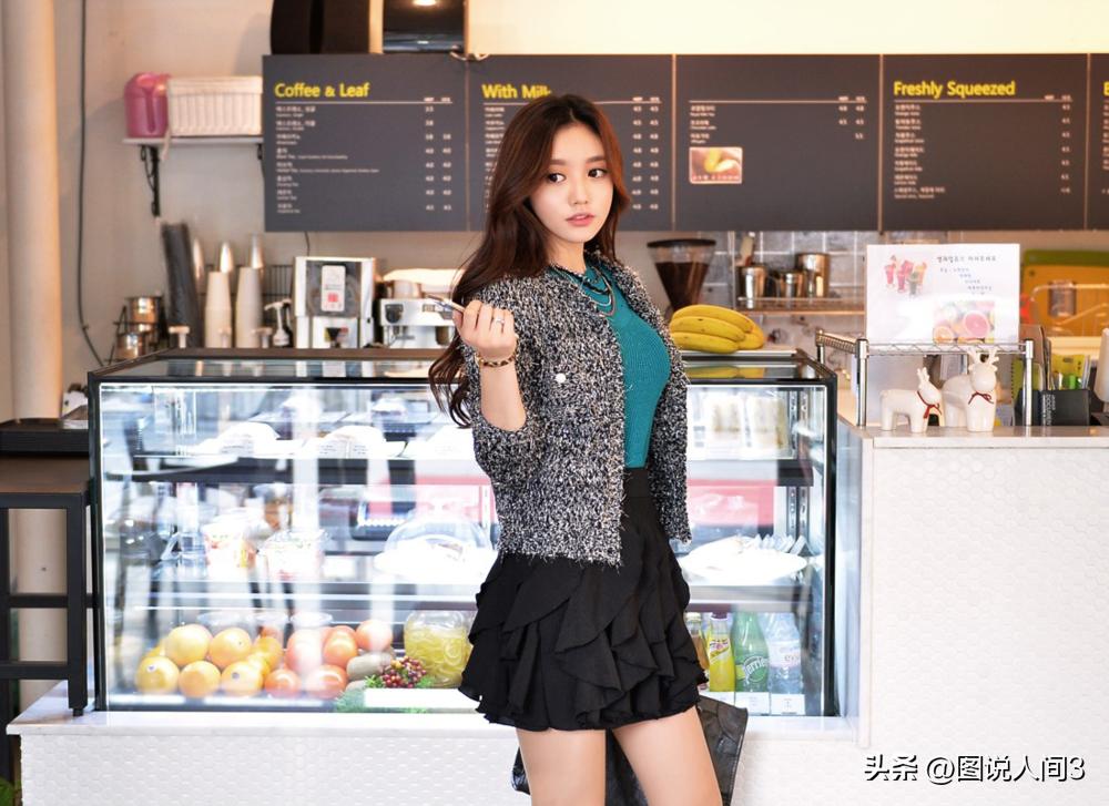 孙允珠高领百搭毛衣牛仔裤,孙允珠白色长毛衣