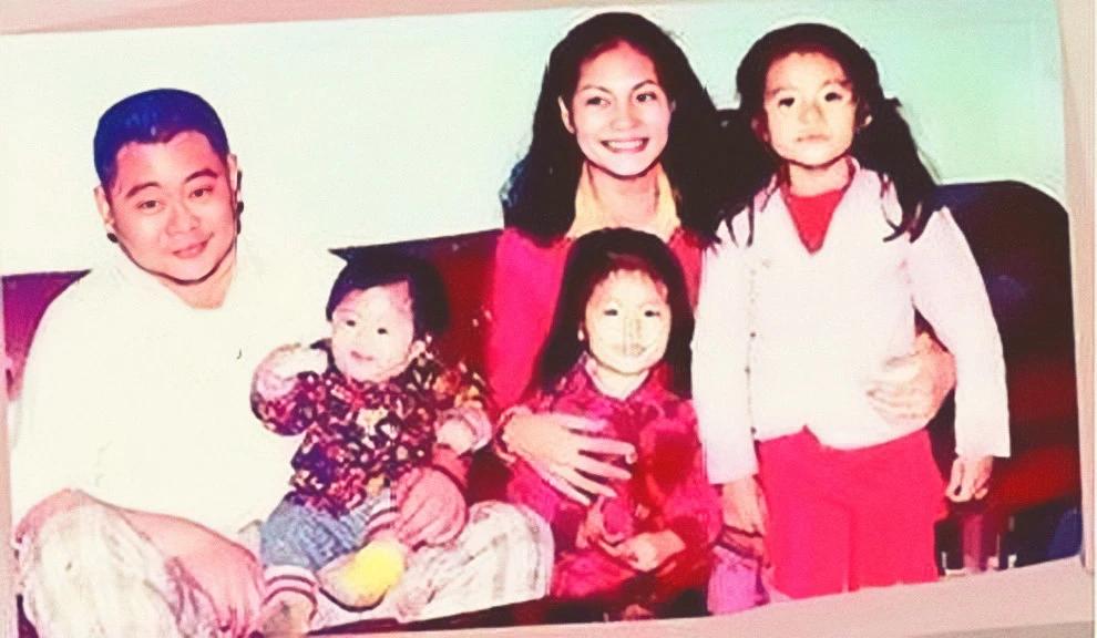 大S在“天台”公众“亲热”被拍，大玩3P《剑雨》拍的真是收敛了