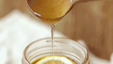 自制夏日清凉饮品简单又好喝,怎么做一杯夏日清凉解暑的饮品