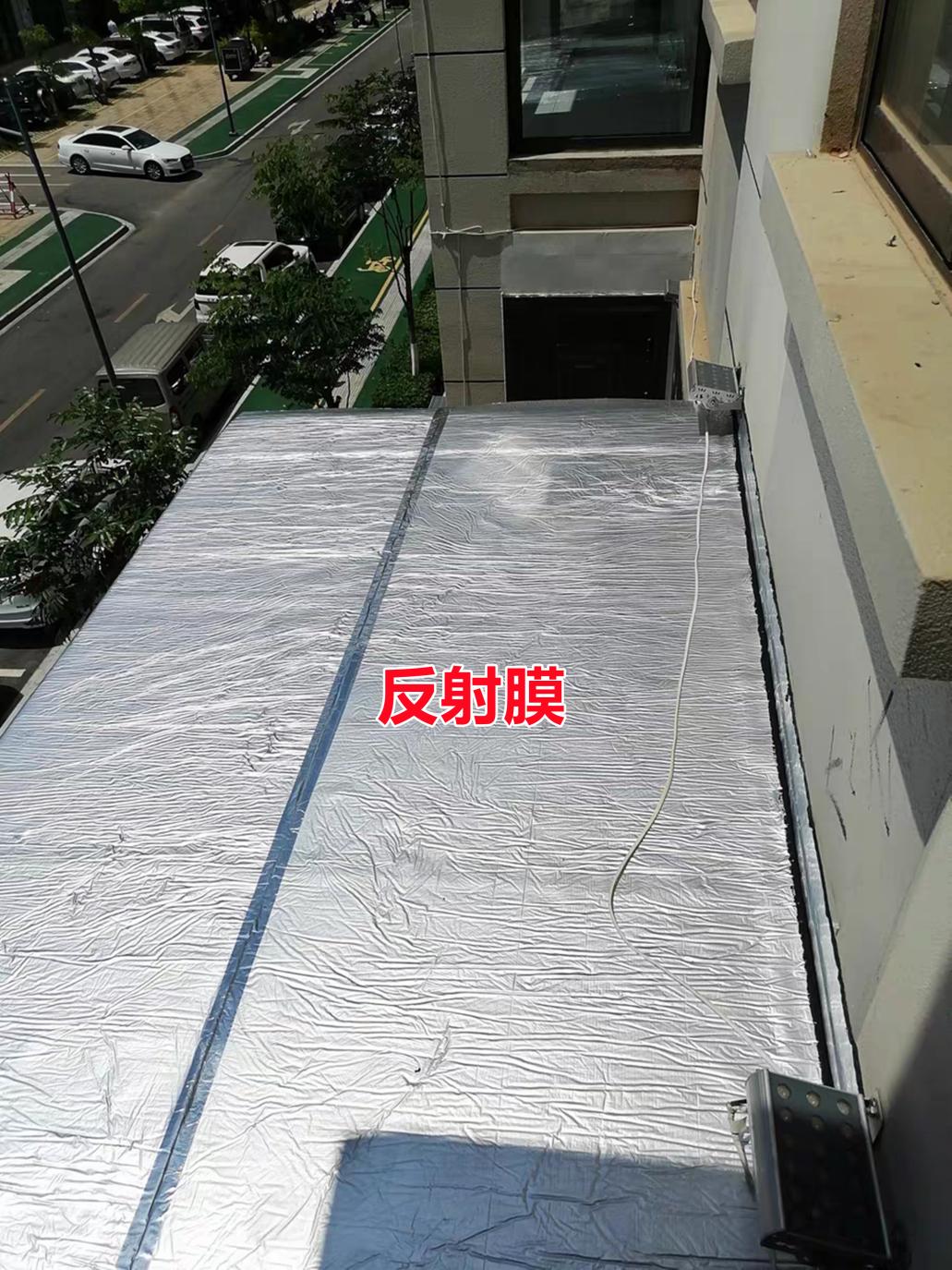 阳光房太热了做天窗解决,阳光房太热怎么办