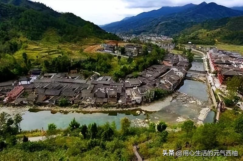 甯︿綘鐜╄浆姹変腑缇庢櫙,甯︿綘鐜╄浆椁愰ギ