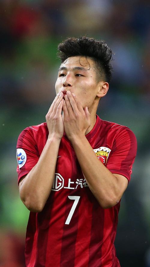 武磊最新冲突,武磊与梅西的故事