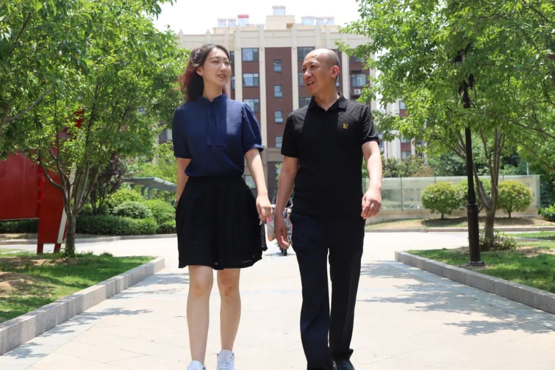 孩子对警察爸爸的留言,警察爸爸的留言父亲节