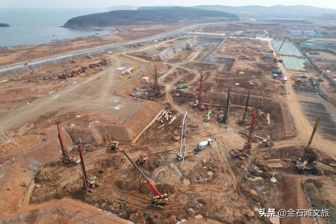 金石滩十二时辰！疫情下的光影轮转！