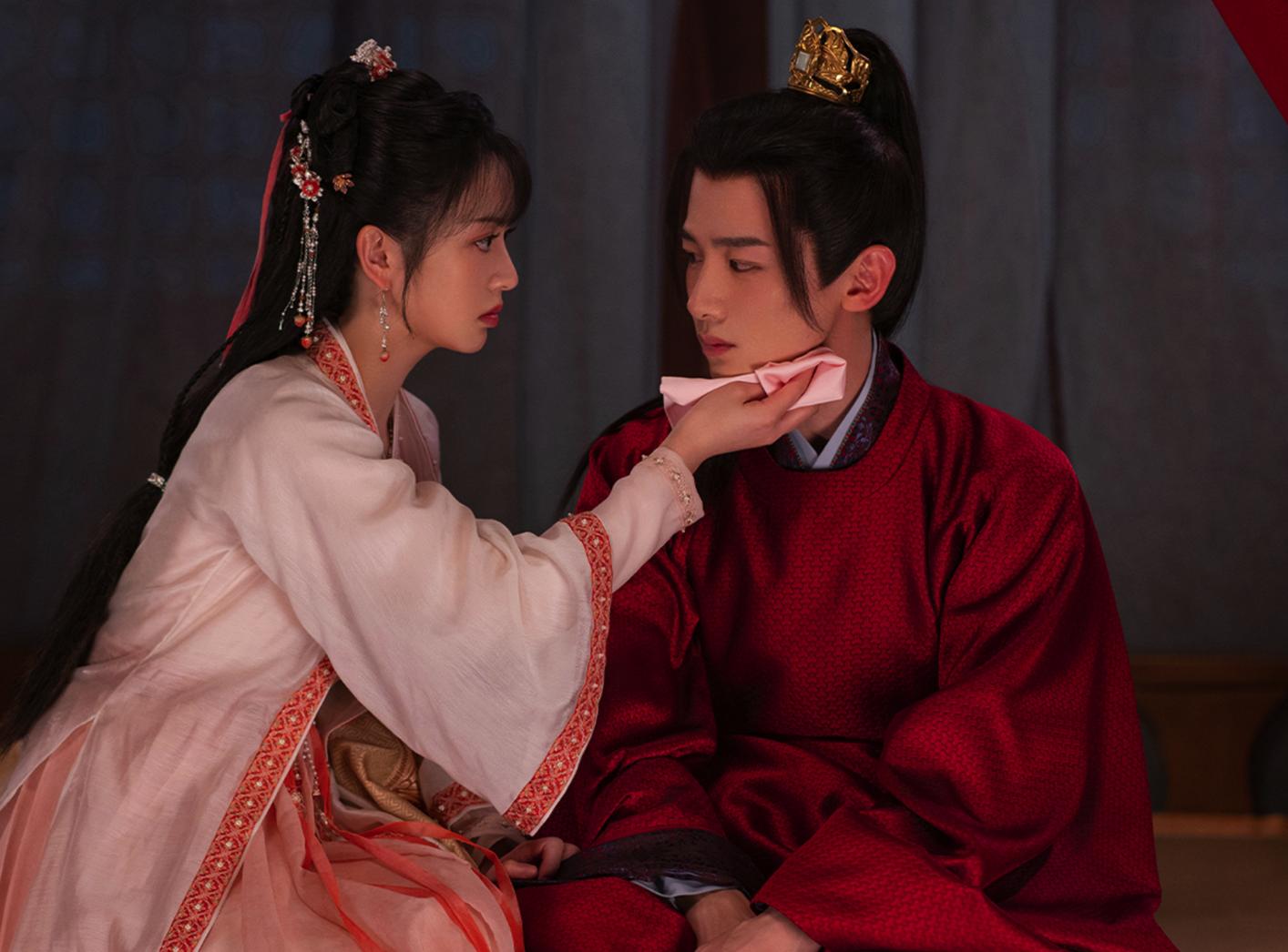 三部甜剧霸榜十一月，除了有流量明星领衔，它们还有什么好看的？