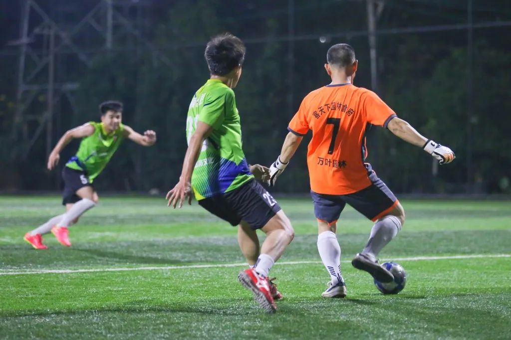 一起足球一起公益,一起为中国足球添砖加瓦