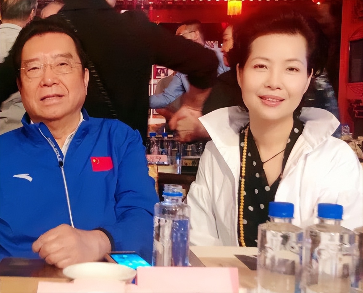 李双江退休金到底有多少,李双江夫妇受到的影响