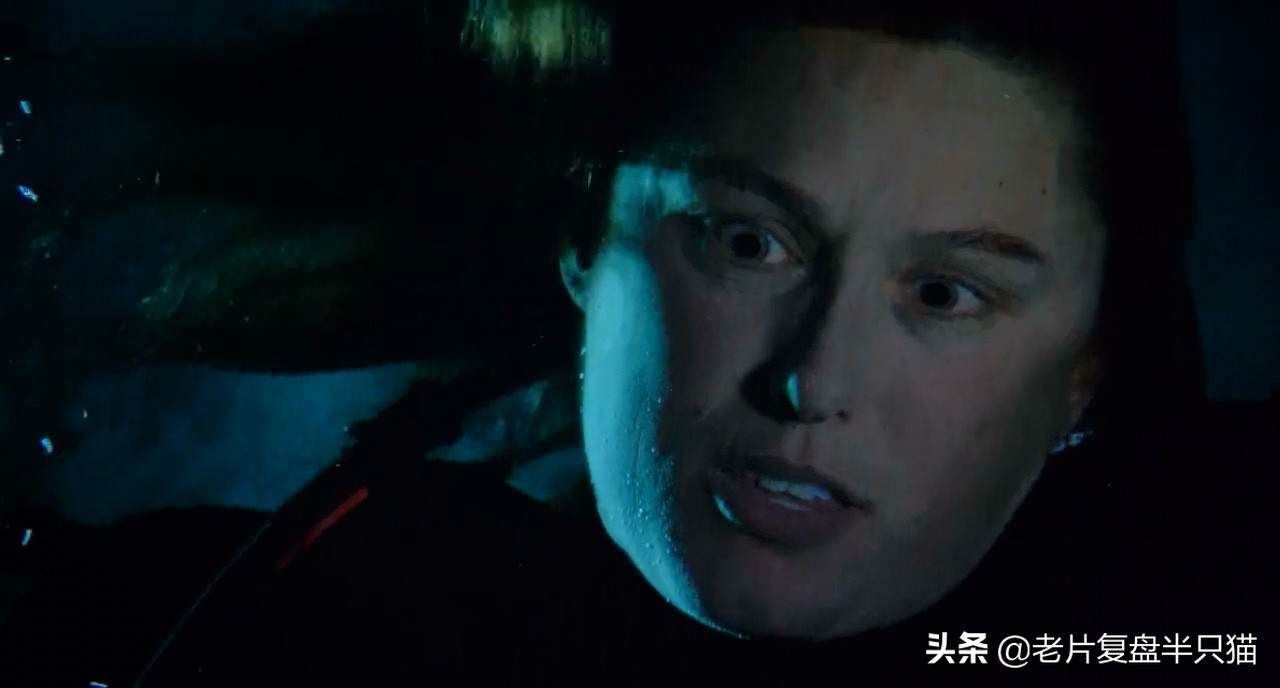 深海电影细思极恐细节,潜入海底一万米深海恐惧症