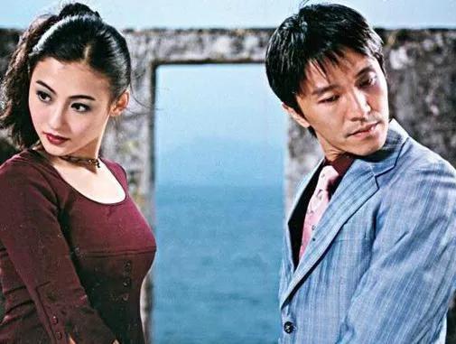 周星驰喜剧之王最后成功当导演,周星驰的喜剧之王为何能成为经典