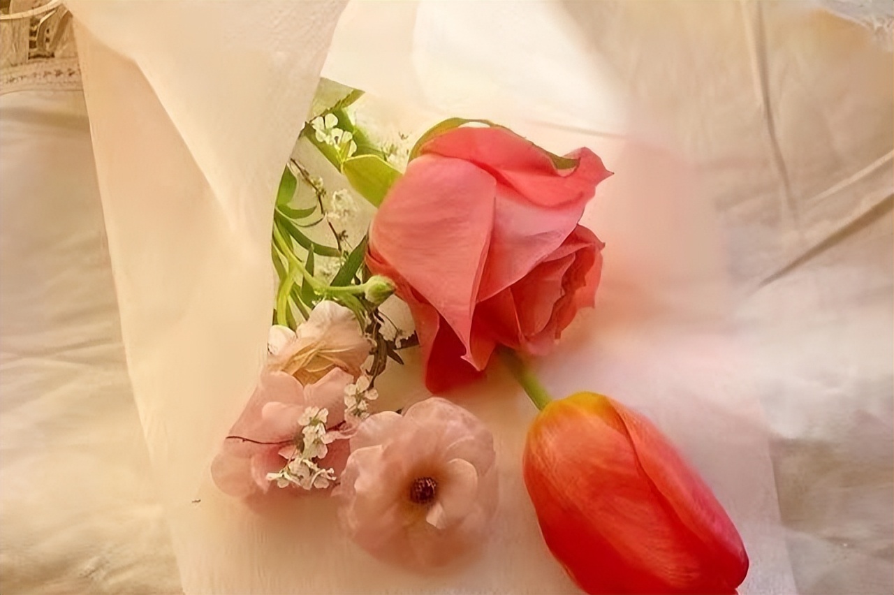 人到60岁出现这3种征兆,人过60岁这7种人不仅命好福气也大