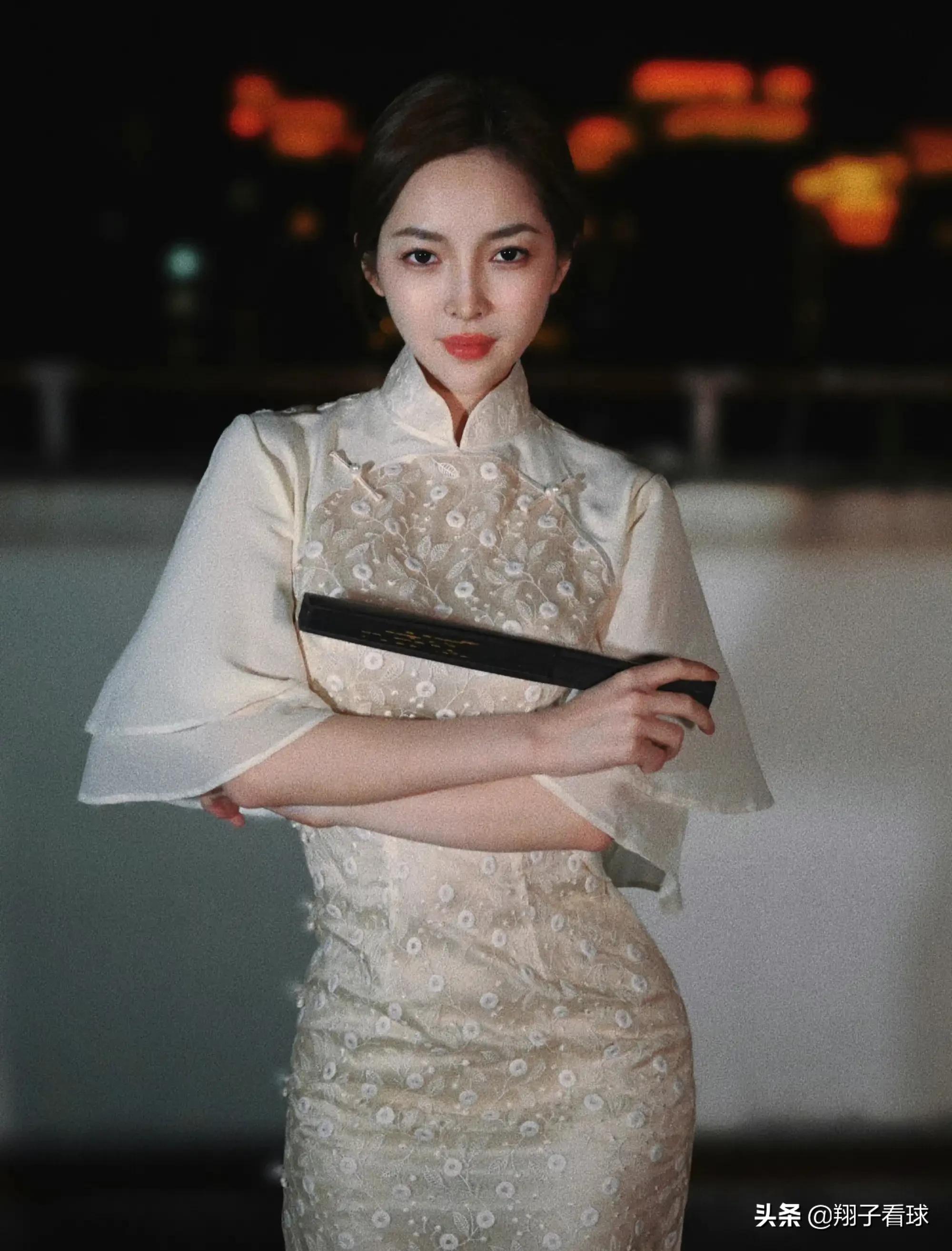 最美裁判王钟瑶旗袍,最美裁判王钟瑶