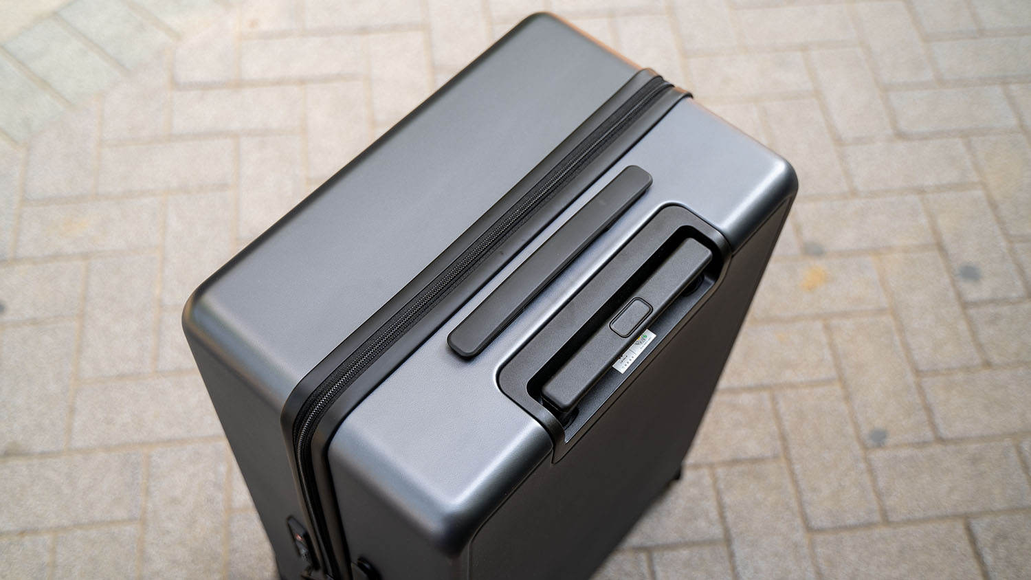 商旅人用这样的旅行箱更好,地平线8号城市脉搏旅行箱体验