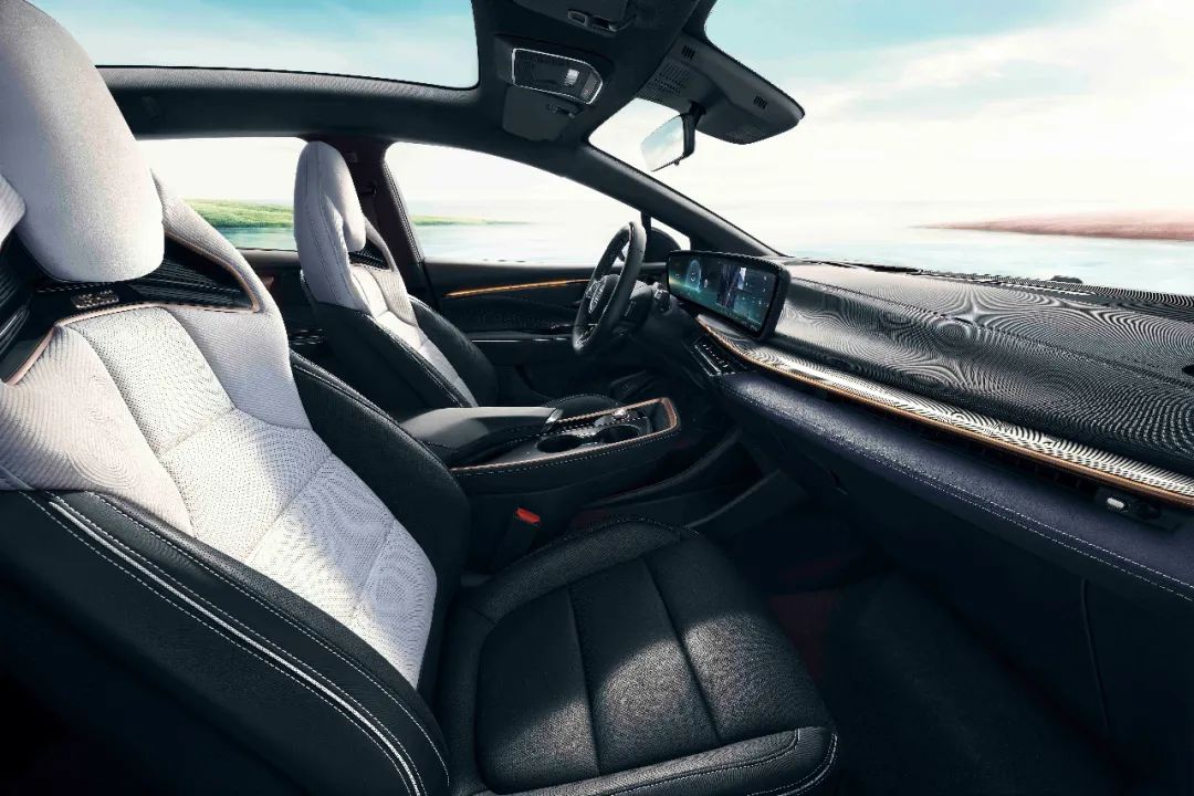 颜值很能打的车,颜值性能实用性并存的d级车推荐