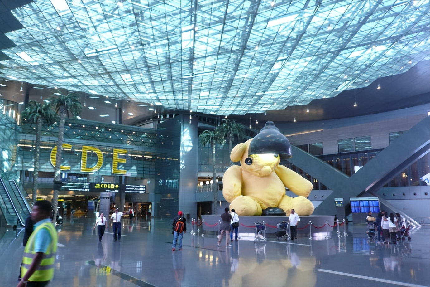 卡塔尔为什么花2000亿办世界杯,卡塔尔为什么花200亿元办世界杯