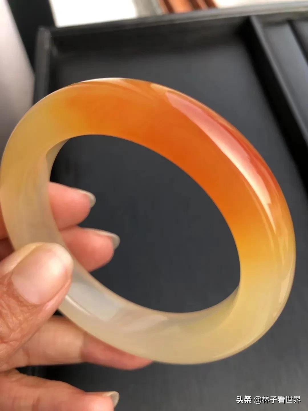 黄龙玉手镯水养,黄龙玉手镯貔貅