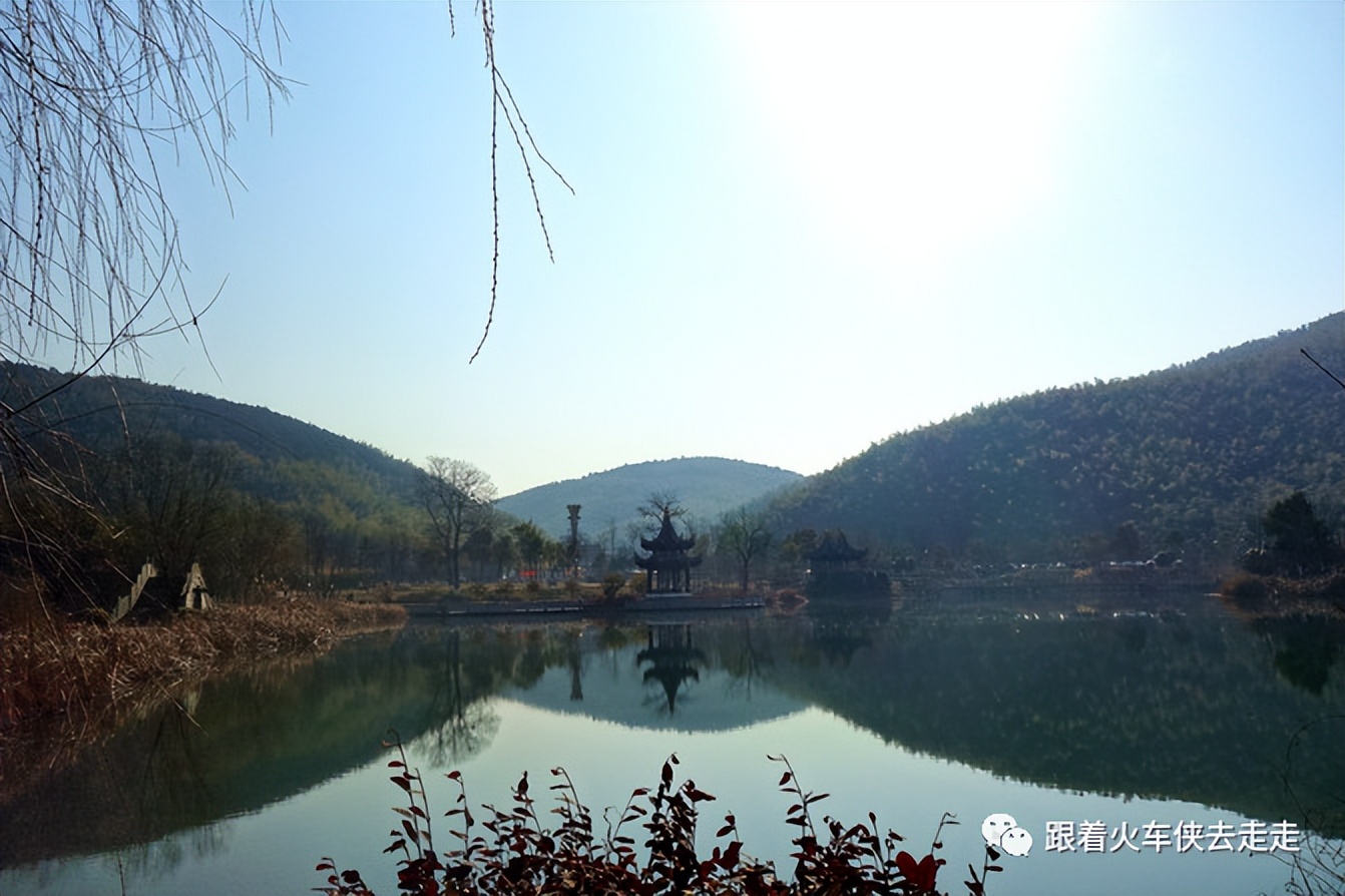 江苏宜兴西渚镇云湖风景区,西渚镇云湖紫薇园