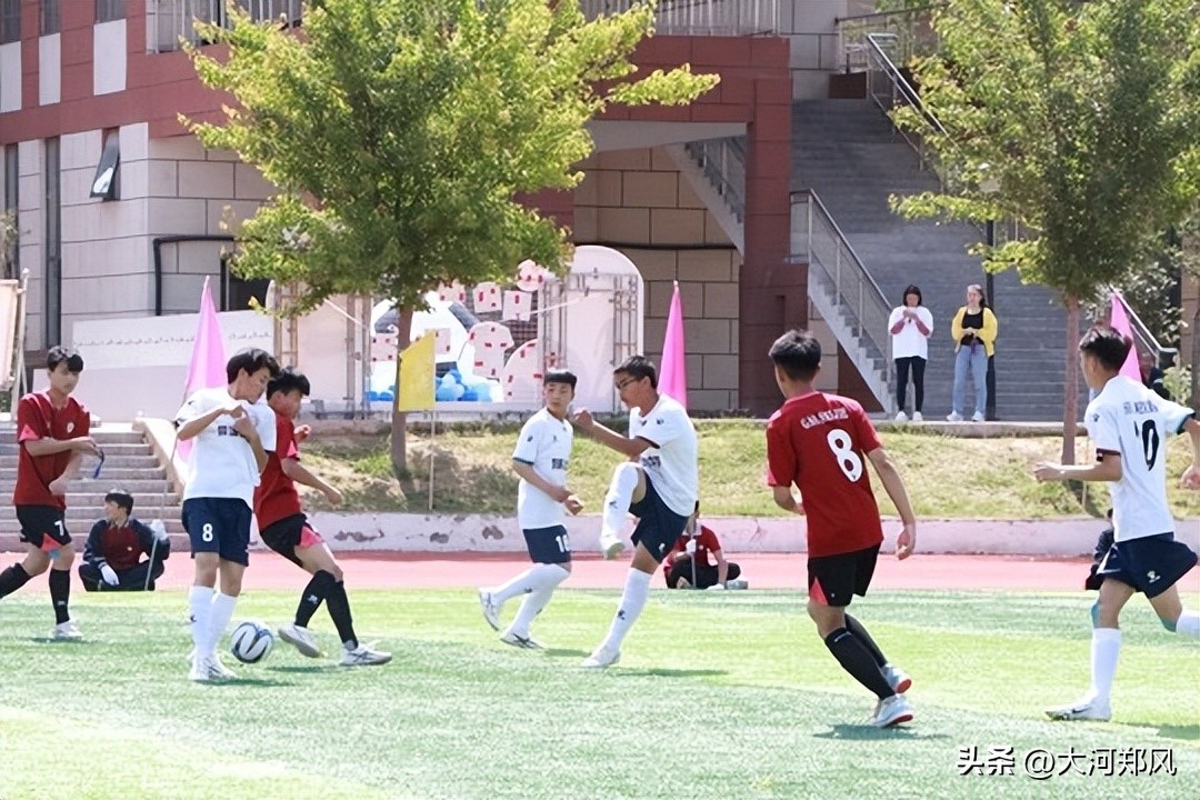 中牟县新圃街小学足球文化节2018,小学足球文化节开幕式