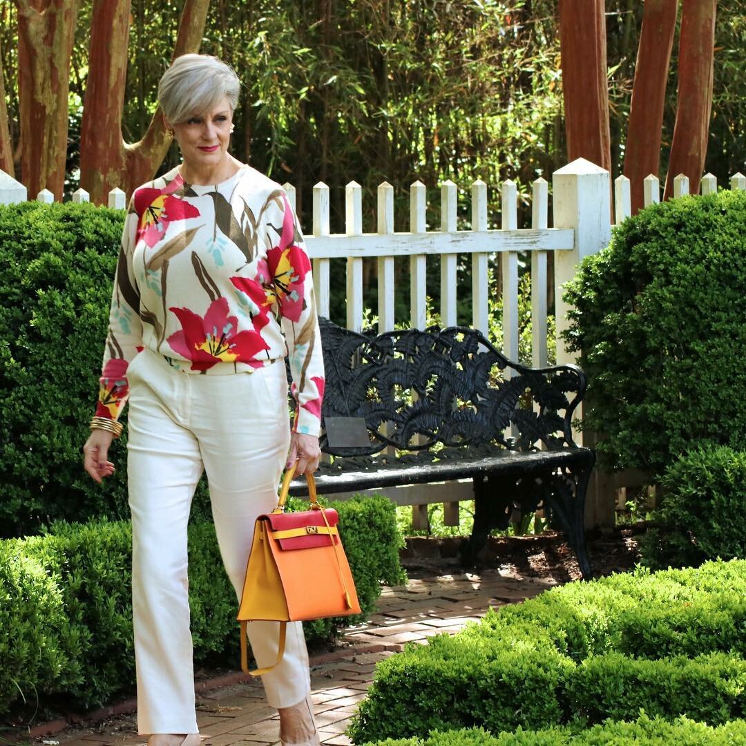 中老年姐妹的夏季高端大气衣橱,2022年流行的衣橱