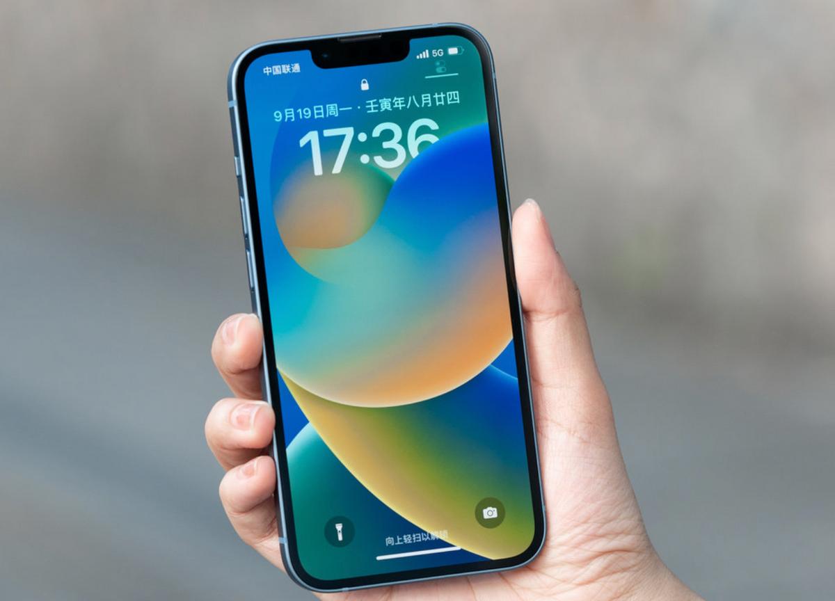 为什么至今折叠屏手机也没能成为市场主流？4大缺点劝退多数用户