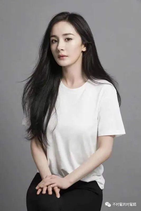 胸大怎么穿衣服不肿,胸大怎样穿衣服才显胸小