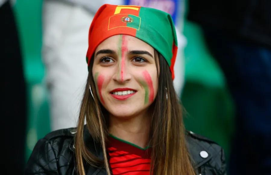 梅西个人能力强于c罗,梅西个人能力比内马尔强吗