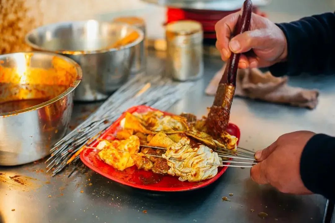 街角二十多年的炸串老店味道如初,徐州特色炸串有哪些店铺