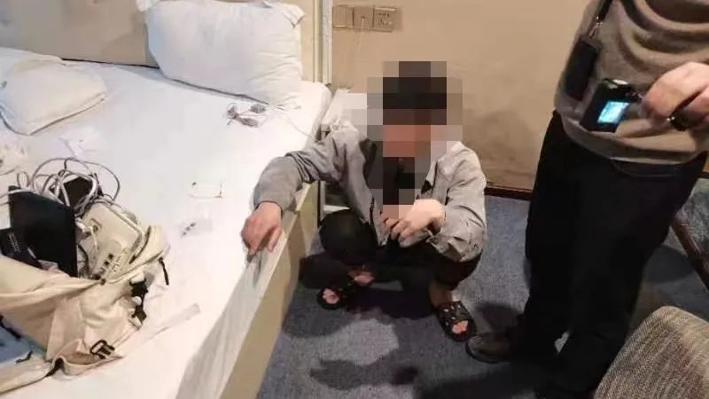 这种“躺平”赚钱的方式，很“刑”！